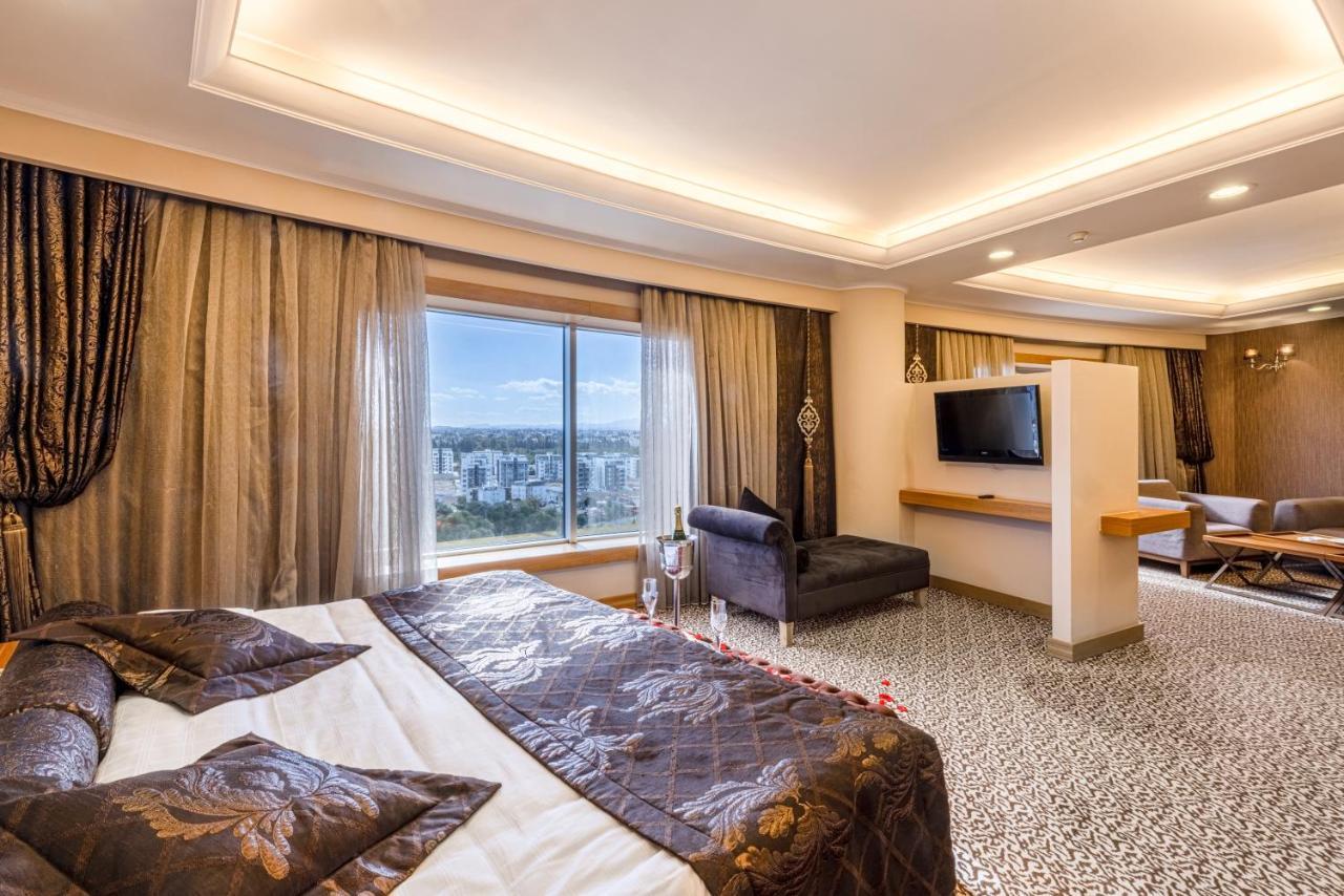 Grand Pasha Lefkosa Hotel & Casino Nicósia Exterior foto