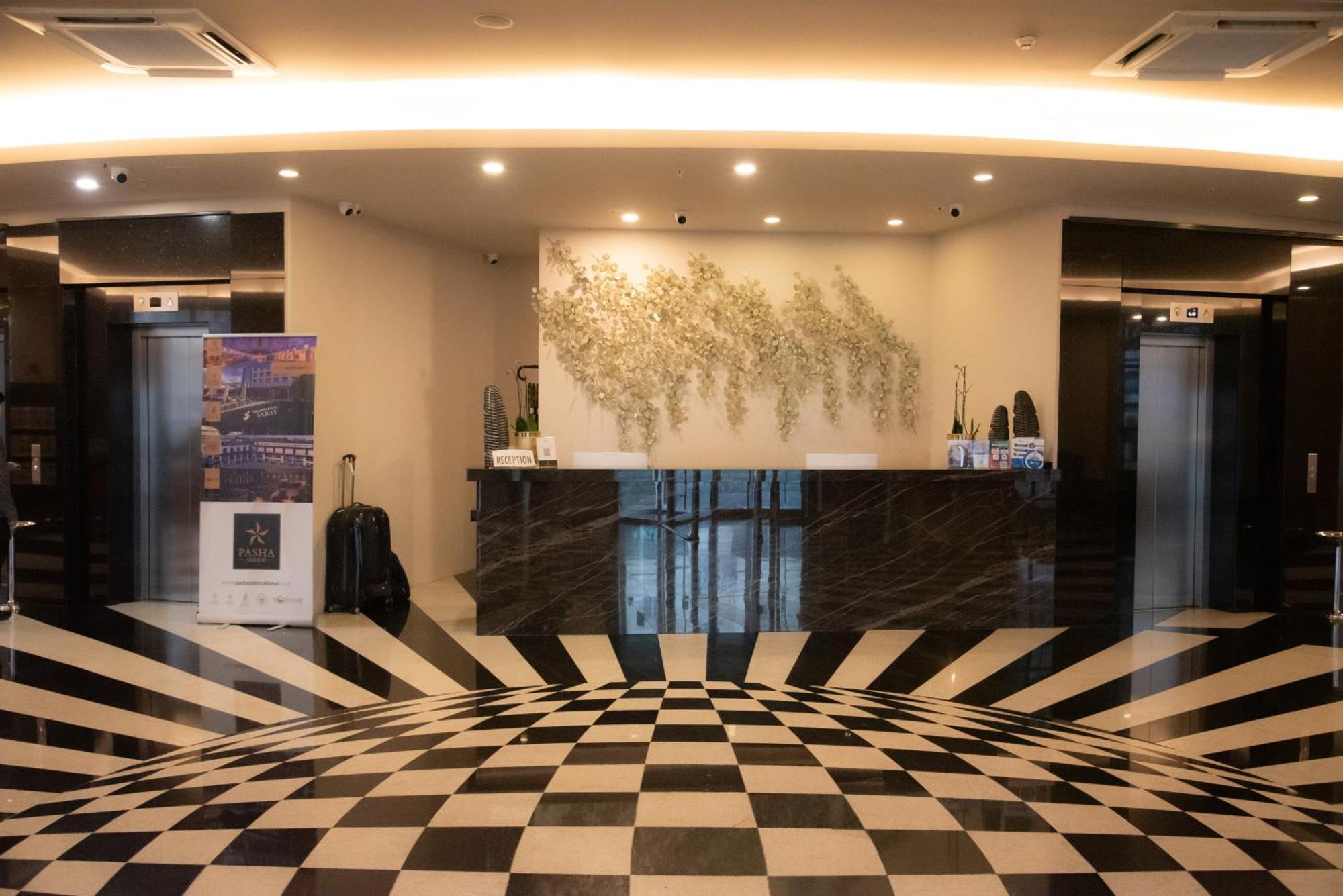 Grand Pasha Lefkosa Hotel & Casino Nicósia Exterior foto